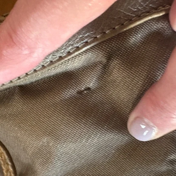 Brighton "Pretty Tough Reed" tote bag in a silver or zinc pearl - Picture 16 of 16